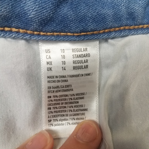 American Eagle Artist Crop Denim Capris Sz 10 - Picture 6 of 8